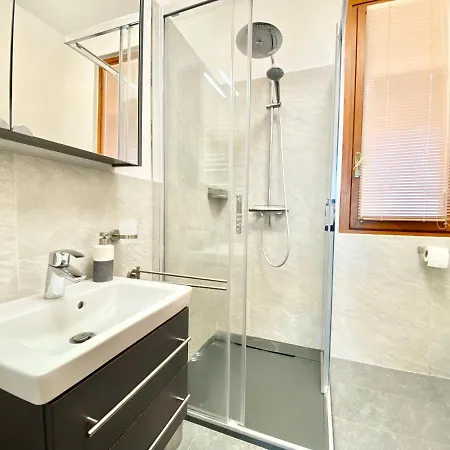 L'appartamento Dell'arte Apartment Cerro (Laveno-Mombello)