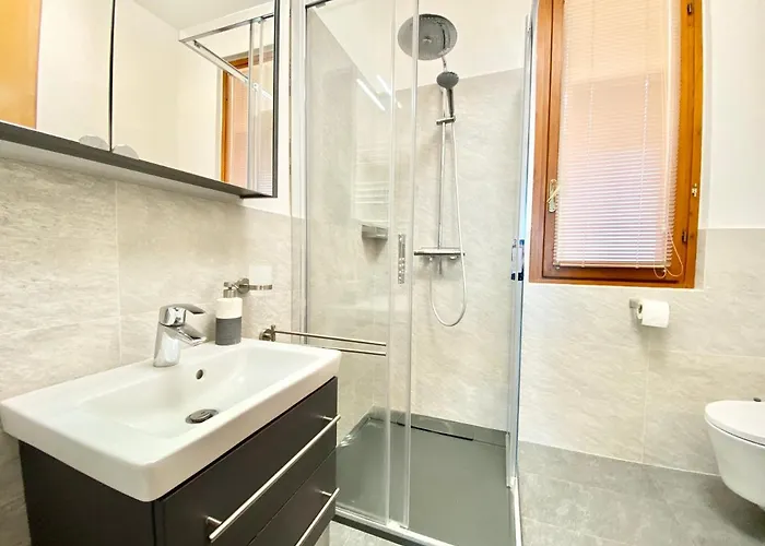 L'appartamento Dell'arte Apartament Cerro (Laveno-Mombello)